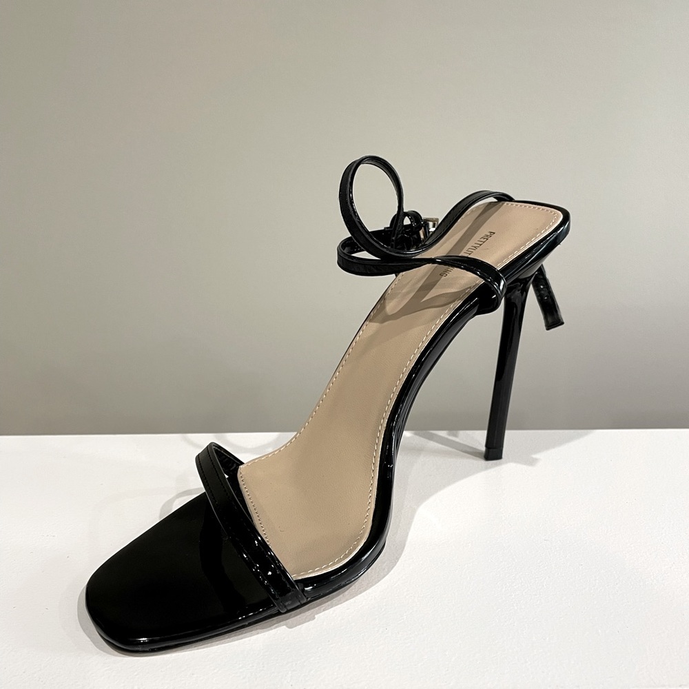 Black Pretty Little Things size 7 (European size 5)